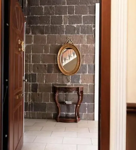 Ercole Luxury Flat アパート